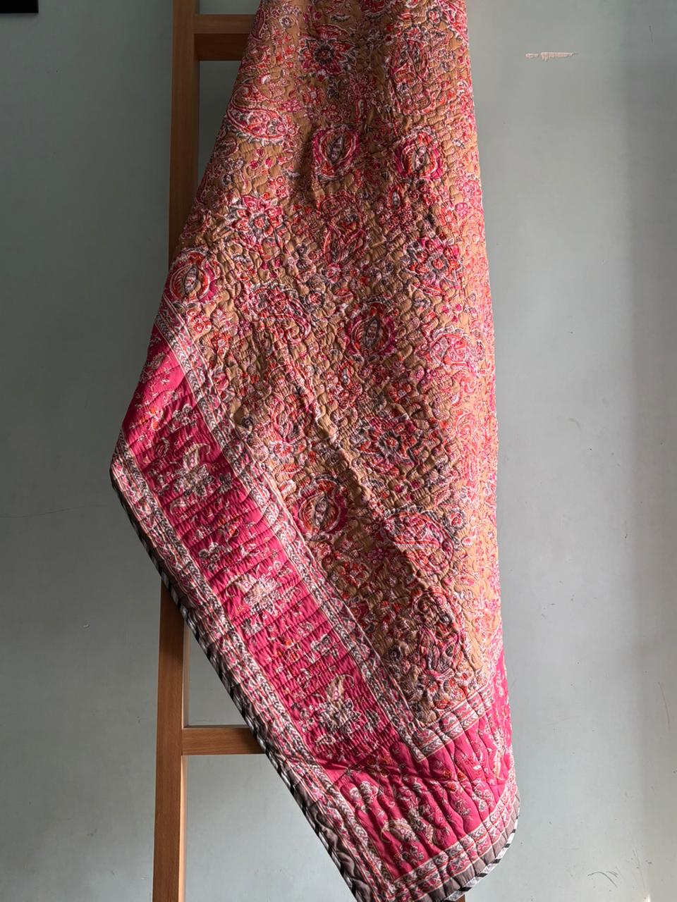 Premium Reversible Single Bed Cotton Comforter (60x90) – Lightweight 3-Layer Machine Stitched Quilt