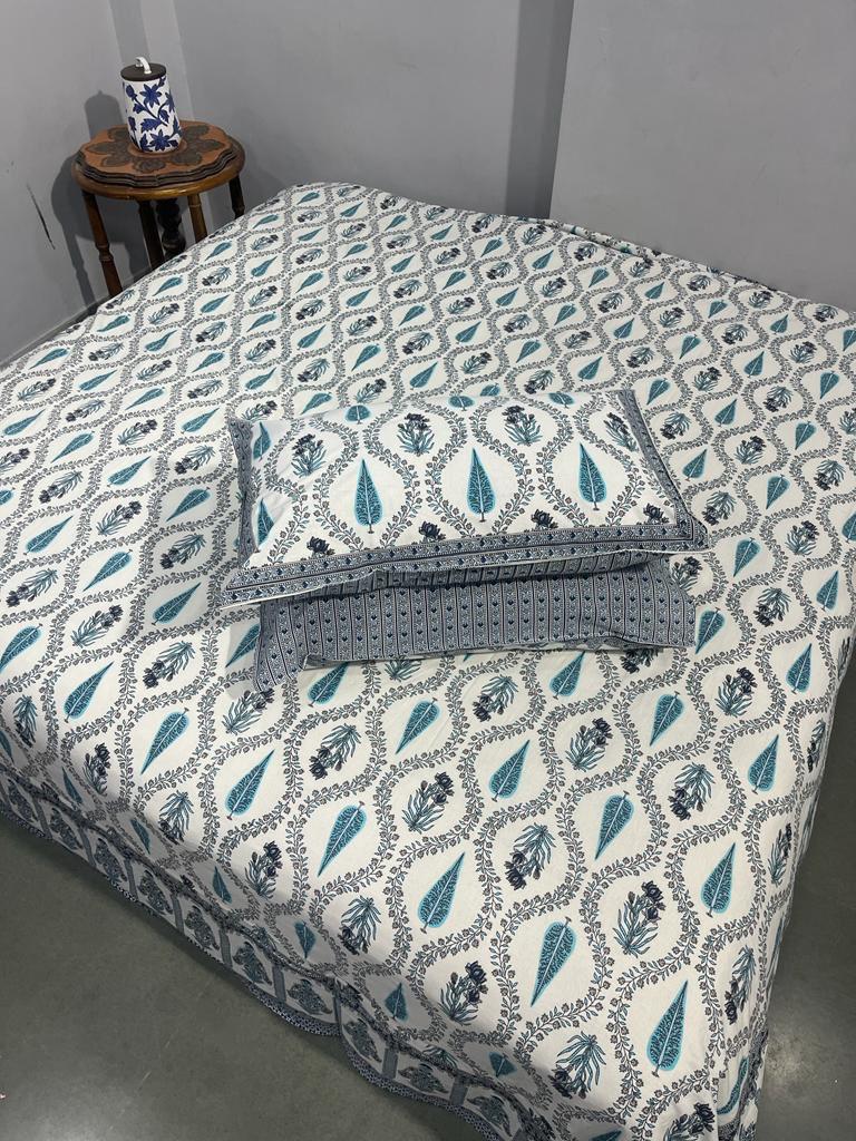 Handblock Printed Super King Size Cotton Bedsheet 108×108 with 2 Pillow Covers | South Cotton Murgan Fabric | Soft & Colorfast