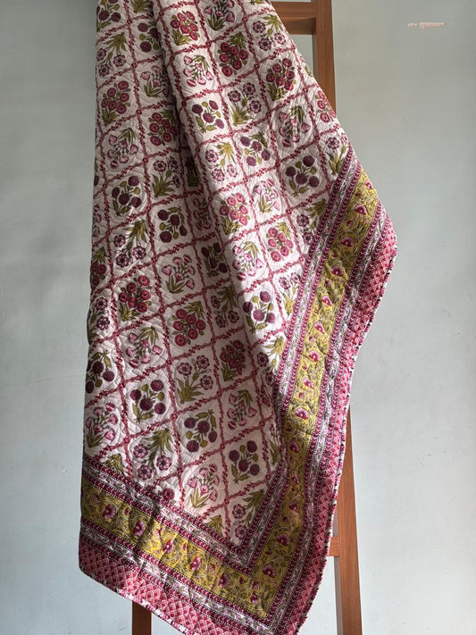 Premium Reversible Single Bed Cotton Comforter (60x90) – Lightweight 3-Layer Machine Stitched Quilt