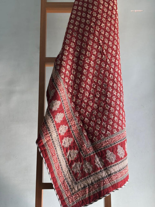 Premium Reversible Single Bed Cotton Comforter (60x90) – Lightweight 3-Layer Machine Stitched Quilt